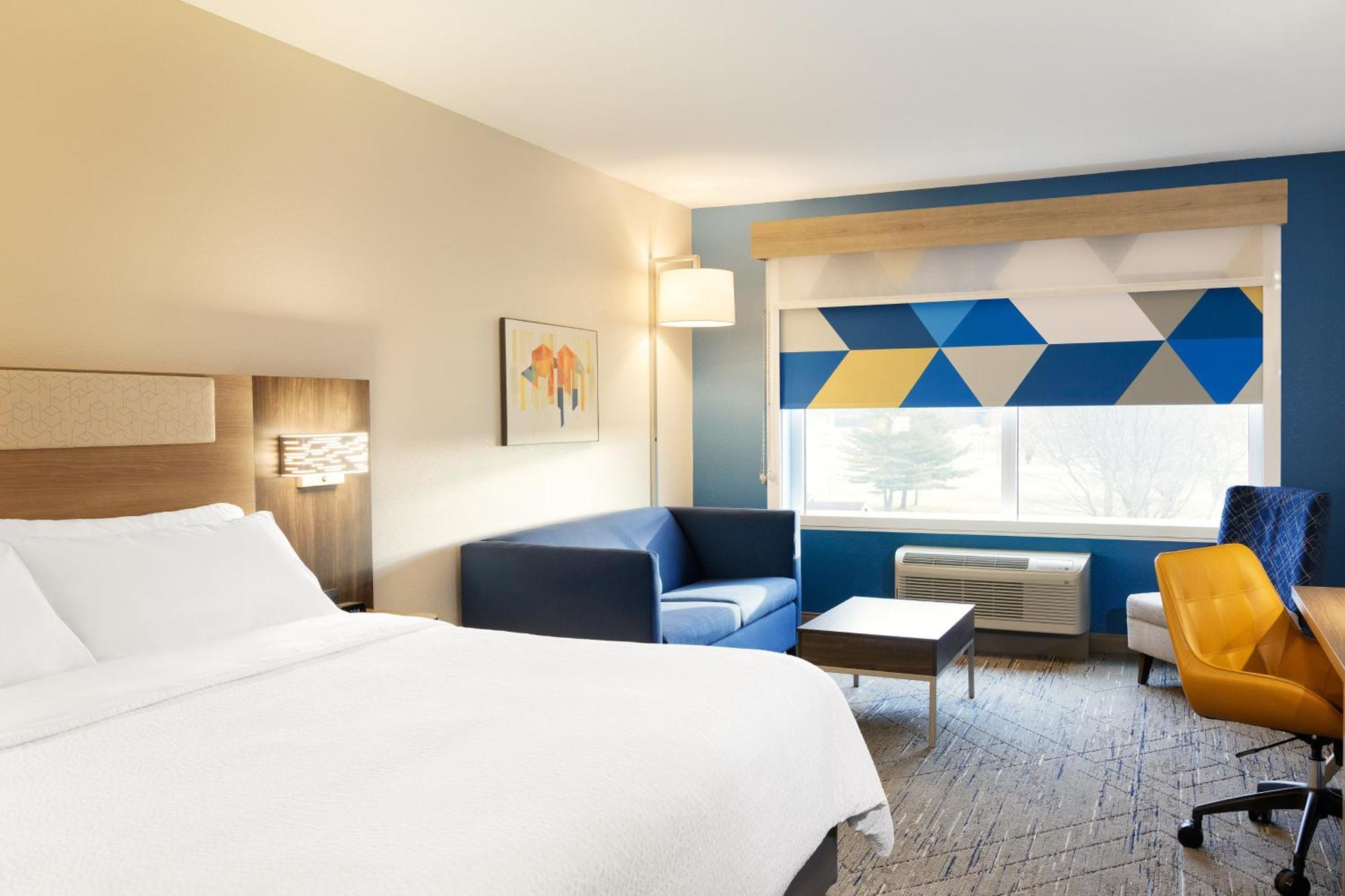 Holiday Inn Express Hotel & Suites Drums-Hazelton By Ihg Exterior foto